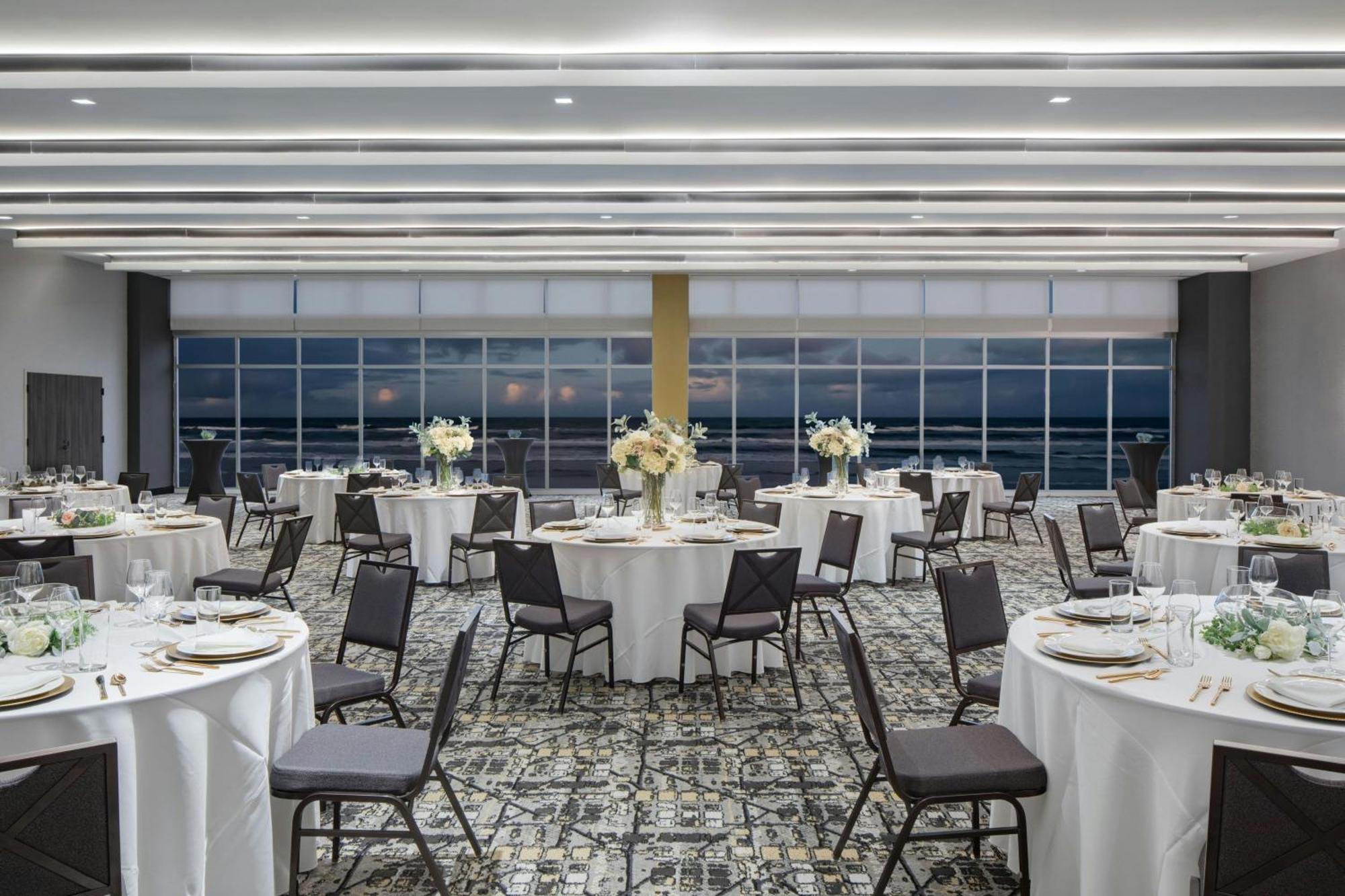 Renaissance Daytona Beach Oceanfront Hotel エクステリア 写真