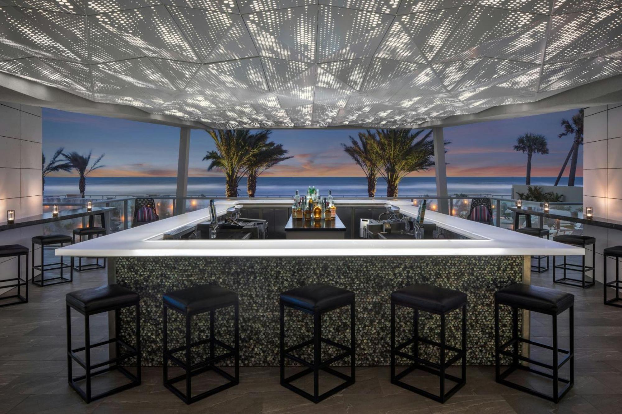 Renaissance Daytona Beach Oceanfront Hotel エクステリア 写真